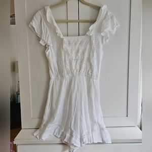 American Eagle white romper- size small